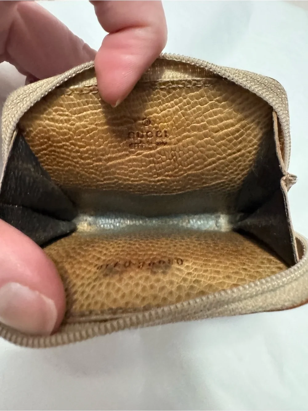 Gucci AUTHENTIC Vintage Brown Ostrich Leather Coin Purse Pouch Wallet - Picture 13 of 16